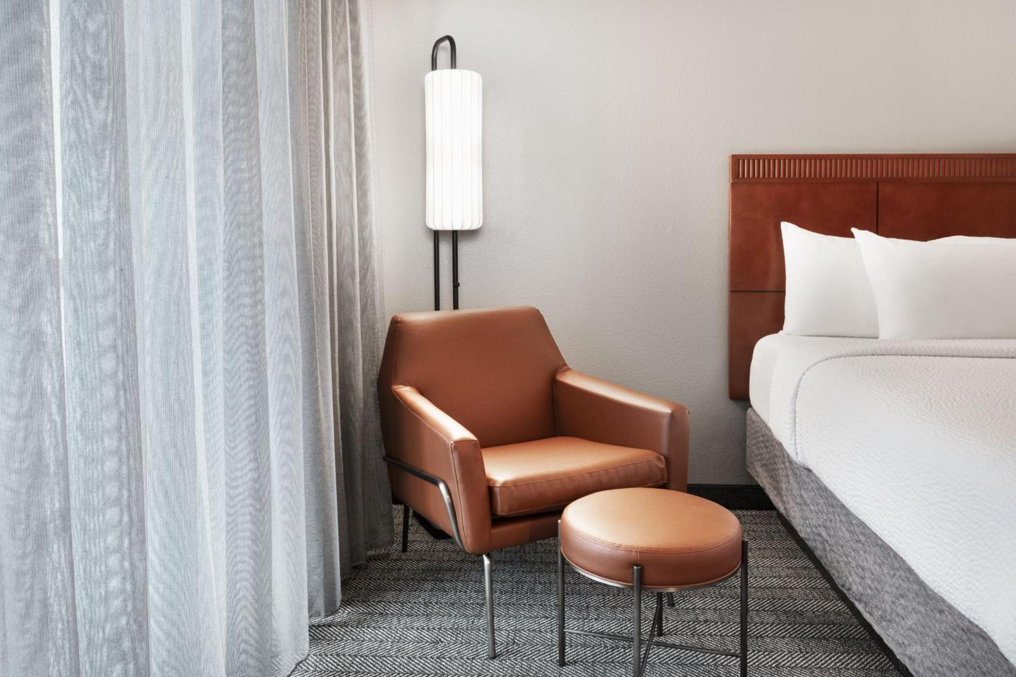 Hotel Courtyard By Marriott Memphis Airport Exterior foto