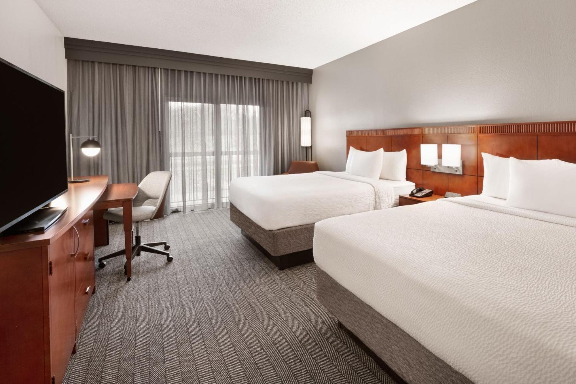 Hotel Courtyard By Marriott Memphis Airport Exterior foto